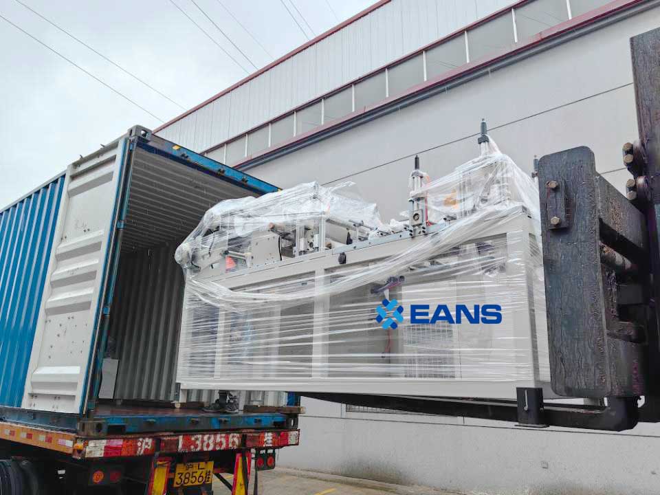 آلة تصفيح الألواح البلاستيكية