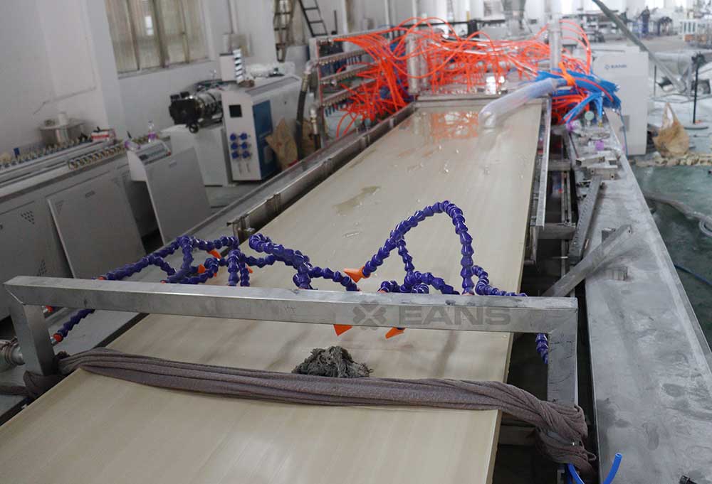 باب دبليو بي سي